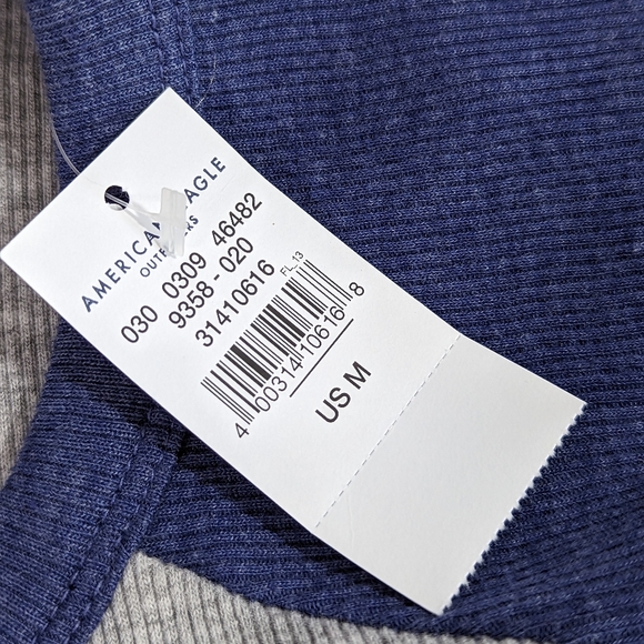 The Rolling Stones NWT American Eagle Ribbed Long Sleeve Jersey Tee Medium. - Picture 6 of 9